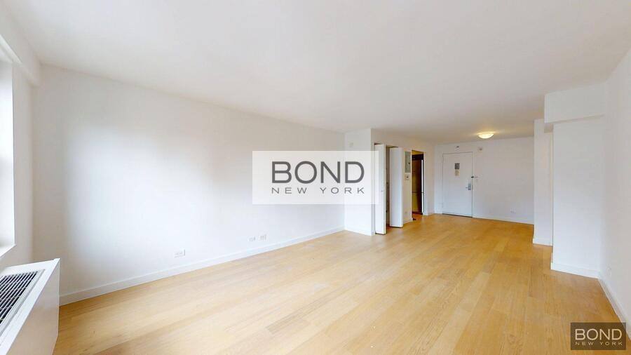 Condo for rent at 222 E 39th St #25, New York, NY 10016