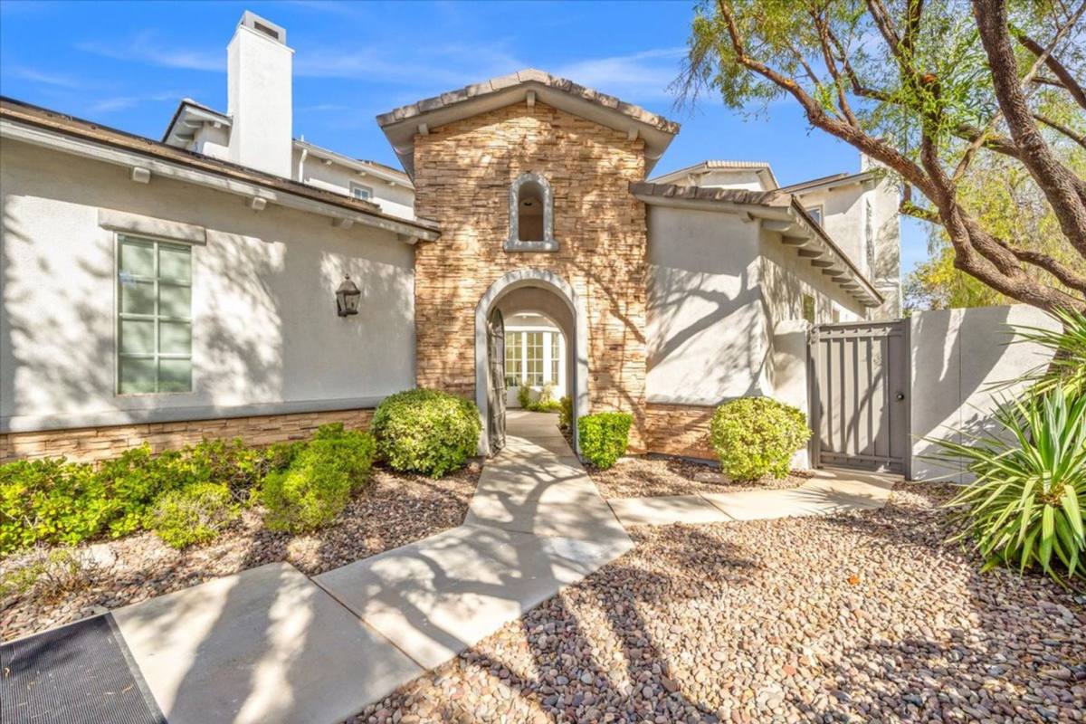 House for rent at 3043 Red Springs Dr, Las Vegas, NV 89135