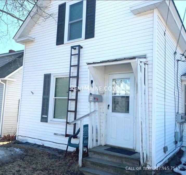 Apartment for rent at 101 Front St #1, Old Town, ME 04468