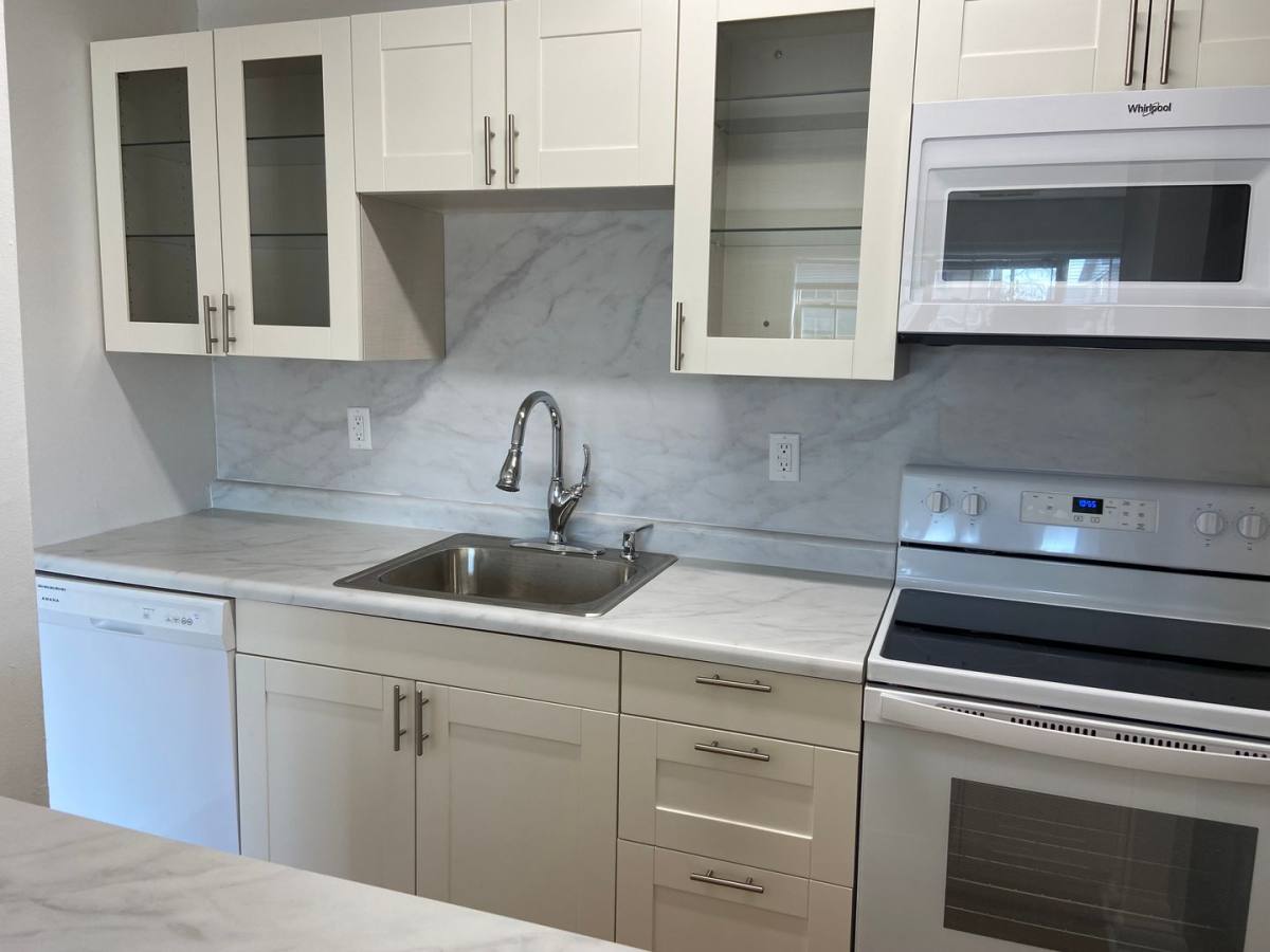 Apartment for rent at 2205 Marquette Rd, Peru, IL 61354