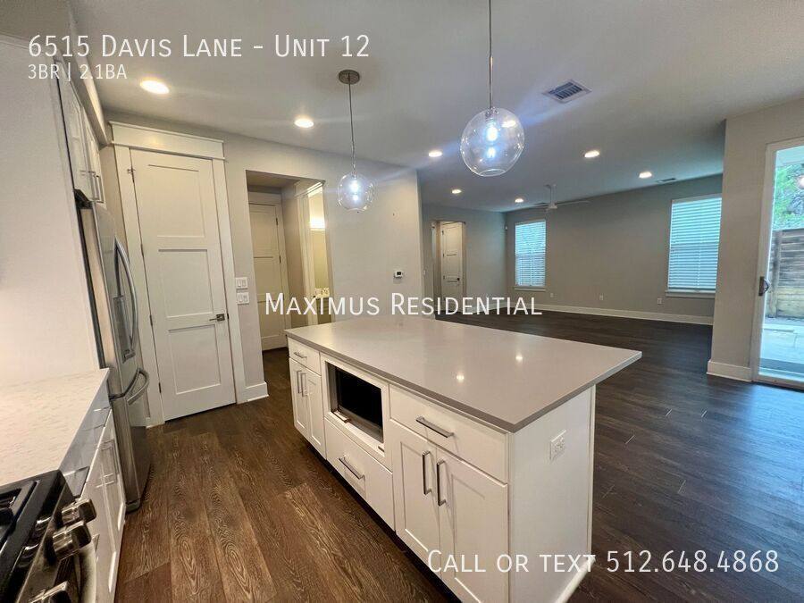 Apartment for rent at 6515 Davis Lane #12, Austin, TX 78749