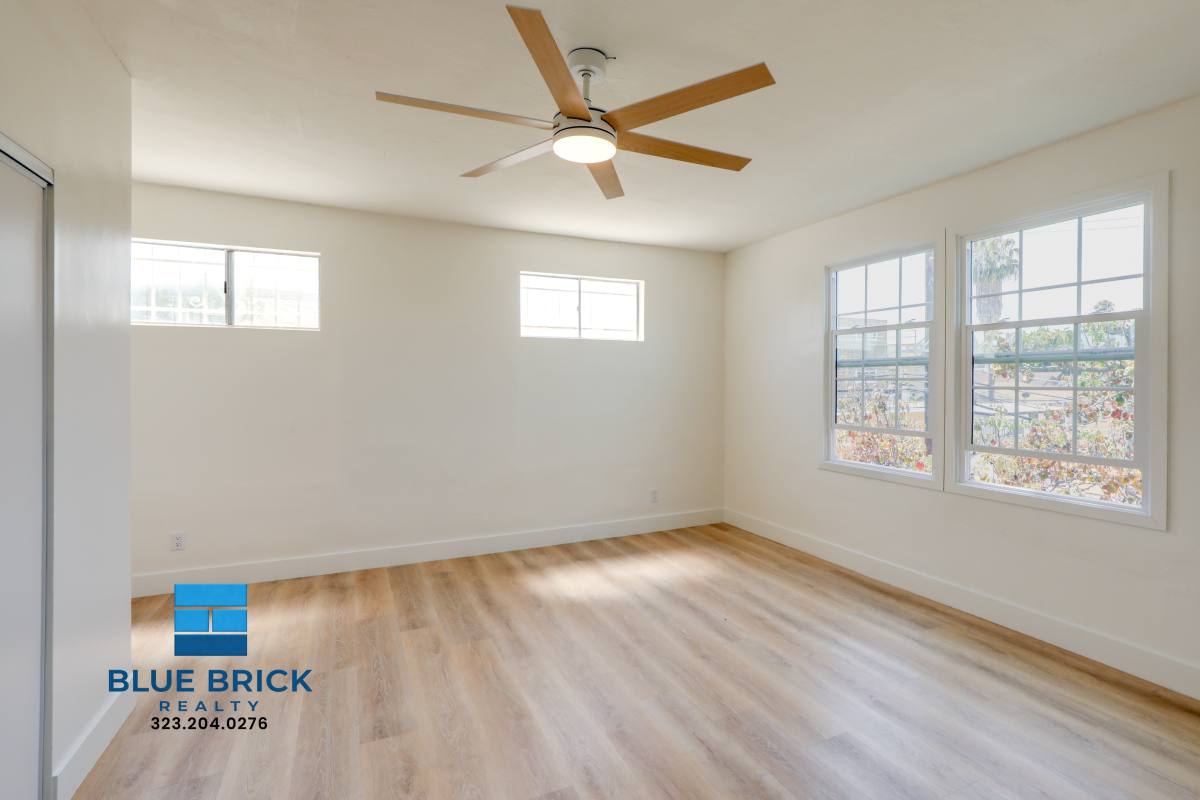 Apartment for rent at 300 N Bonnie Brae St #302, Los Angeles, CA 90026