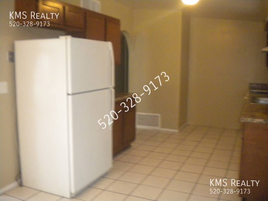 House for rent at 1711 E Canada St, Tucson, AZ 85706