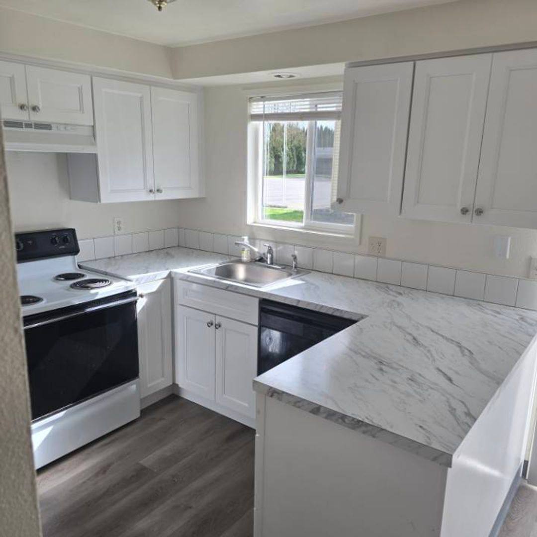 Apartment for rent at 330 5th St, Woodland, WA 98674