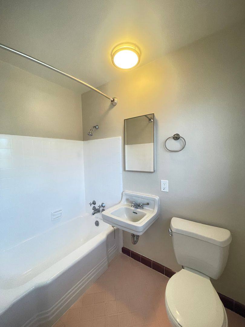 Apartment for rent at 3349 I St, Sacramento, CA 95816