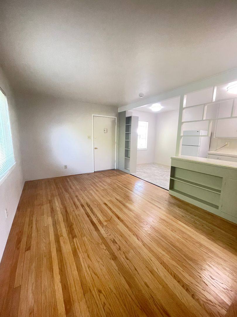 Apartment for rent at 3349 I St, Sacramento, CA 95816