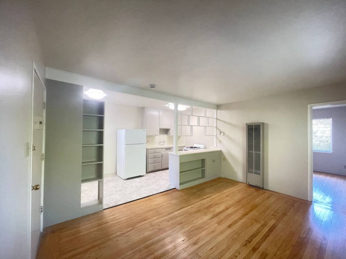 Apartment for rent at 3349 I St, Sacramento, CA 95816