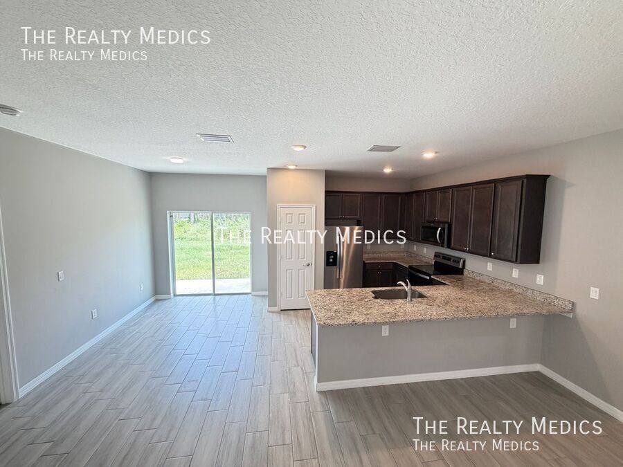 House for rent at 1388 Hazel St NW, Palm Bay, FL 32907