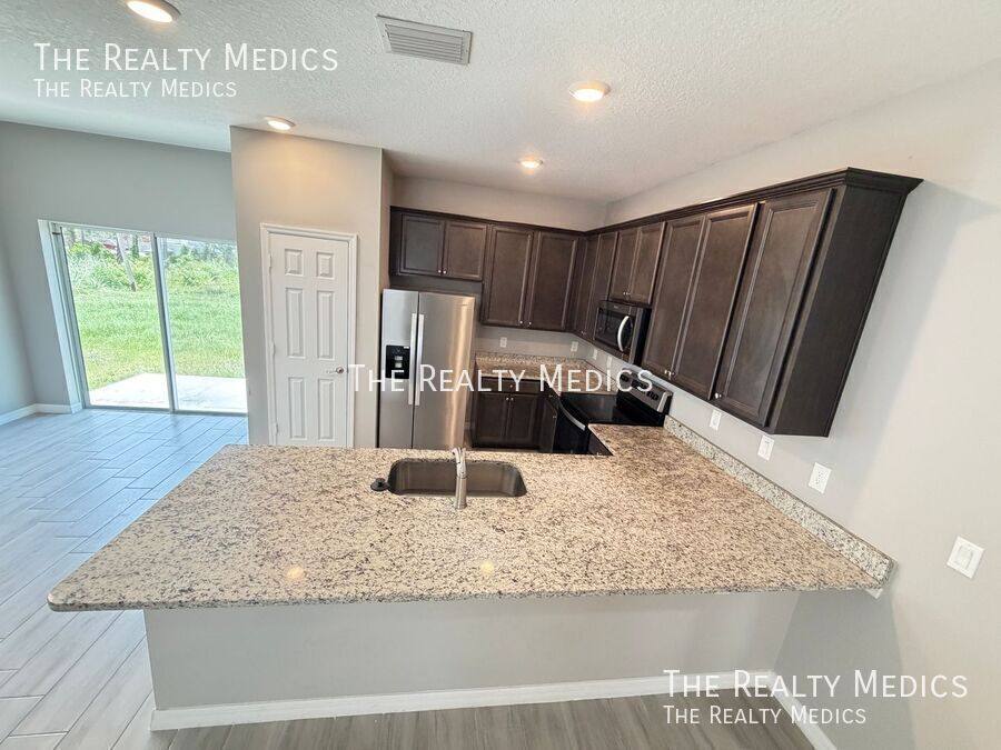 House for rent at 1388 Hazel St NW, Palm Bay, FL 32907