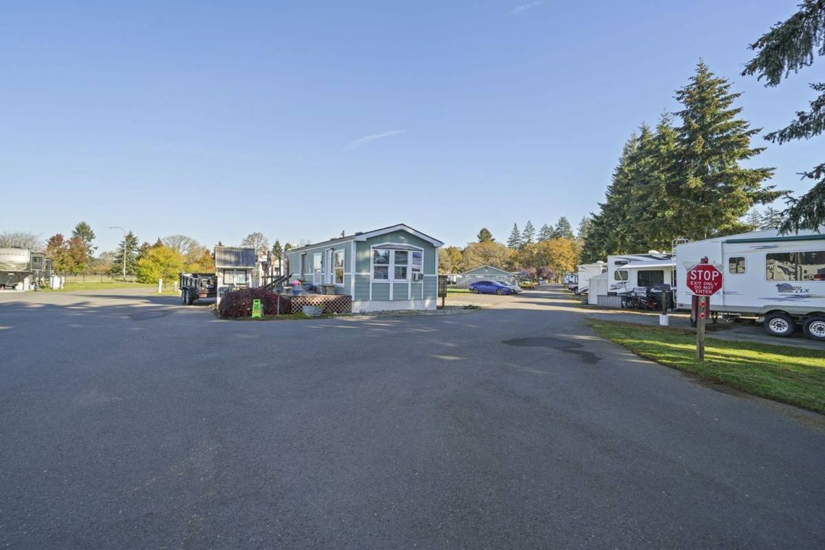 Apartment for rent at 1649 S Campbell St, Airway Heights, WA 99001