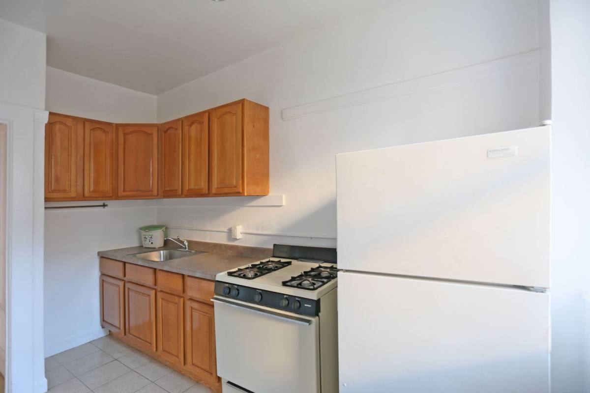 Apartment for rent at 797 Bush St, San Francisco, CA 94108