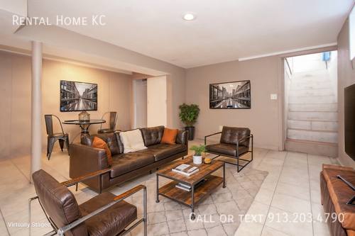 House for rent at 9427 Gillette St, Lenexa, KS 66215