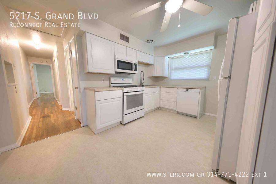 Apartment for rent at 5217 S Grand Blvd, Saint Louis, MO 63111