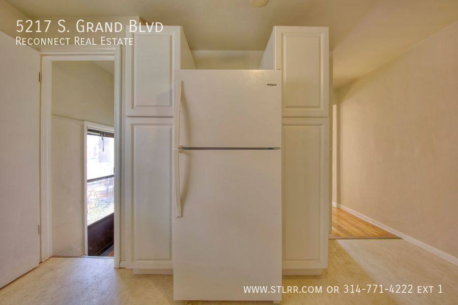 Apartment for rent at 5217 S Grand Blvd, Saint Louis, MO 63111