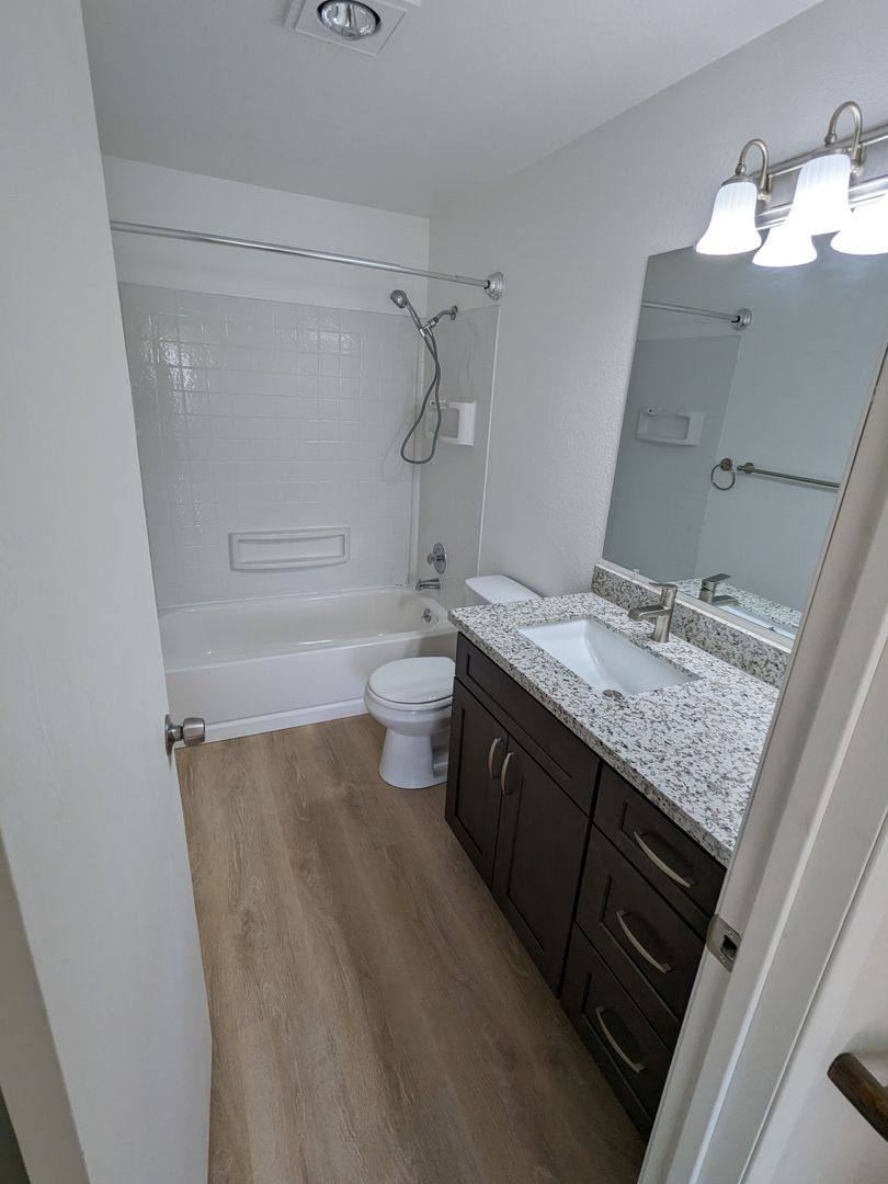 Apartment for rent at 12819- 12821 Waller Rd E, Tacoma, WA 98446