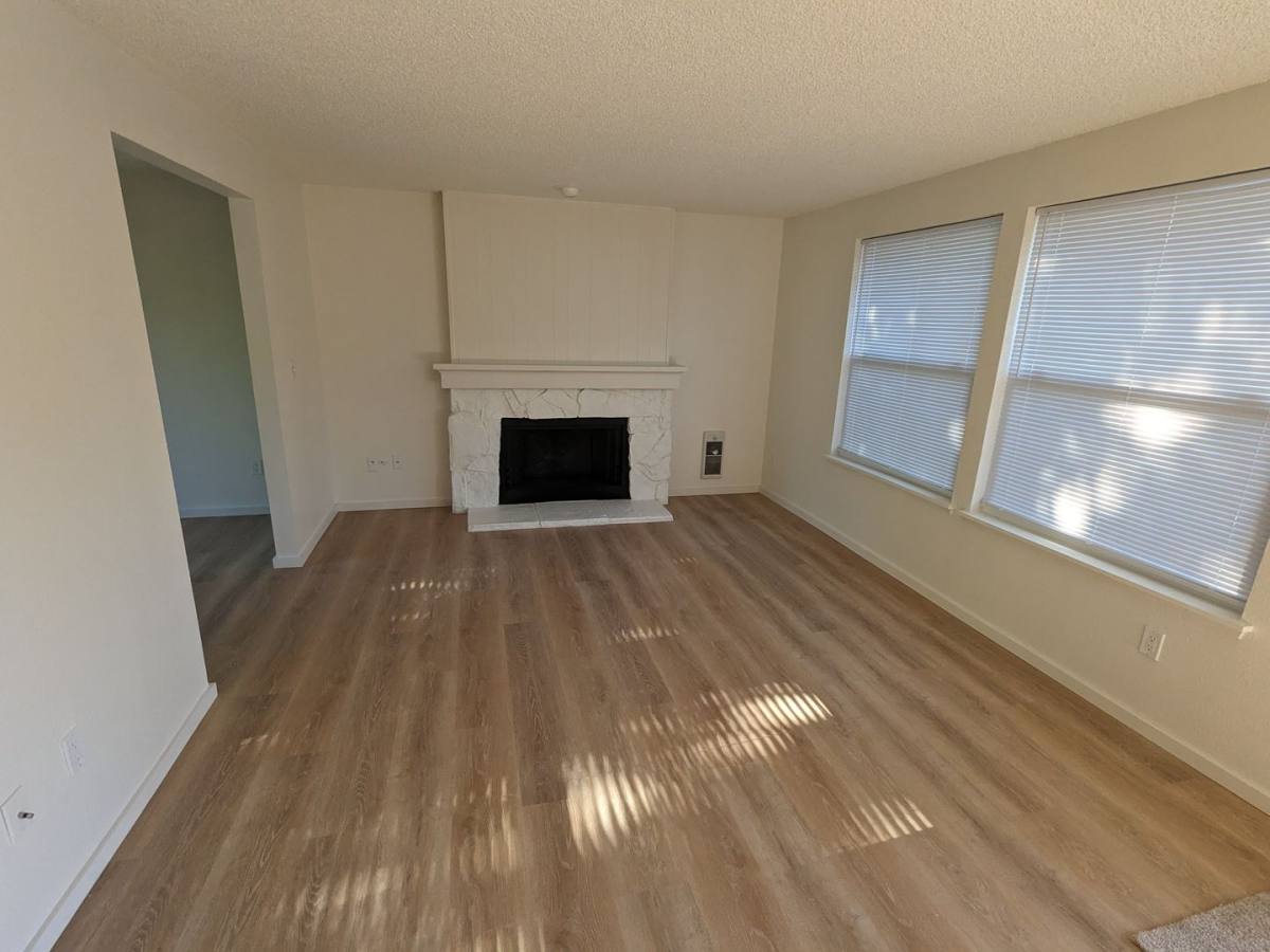Apartment for rent at 12819- 12821 Waller Rd E, Tacoma, WA 98446