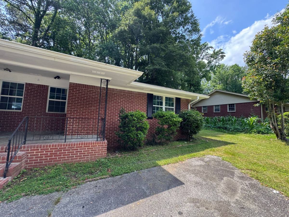 Apartment for rent at 6243 6245 Vera Lane, Mableton, GA 30126