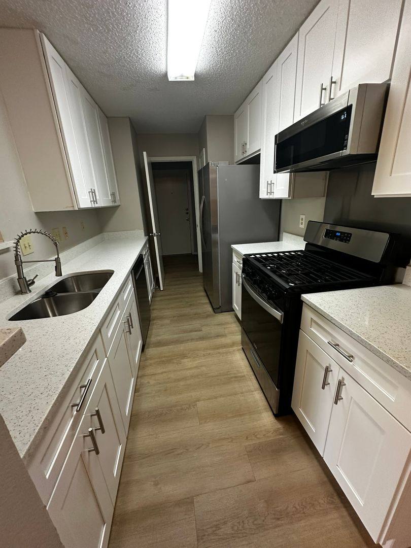 Apartment for rent at 7900 W Gate Blvd, Austin, TX 78745