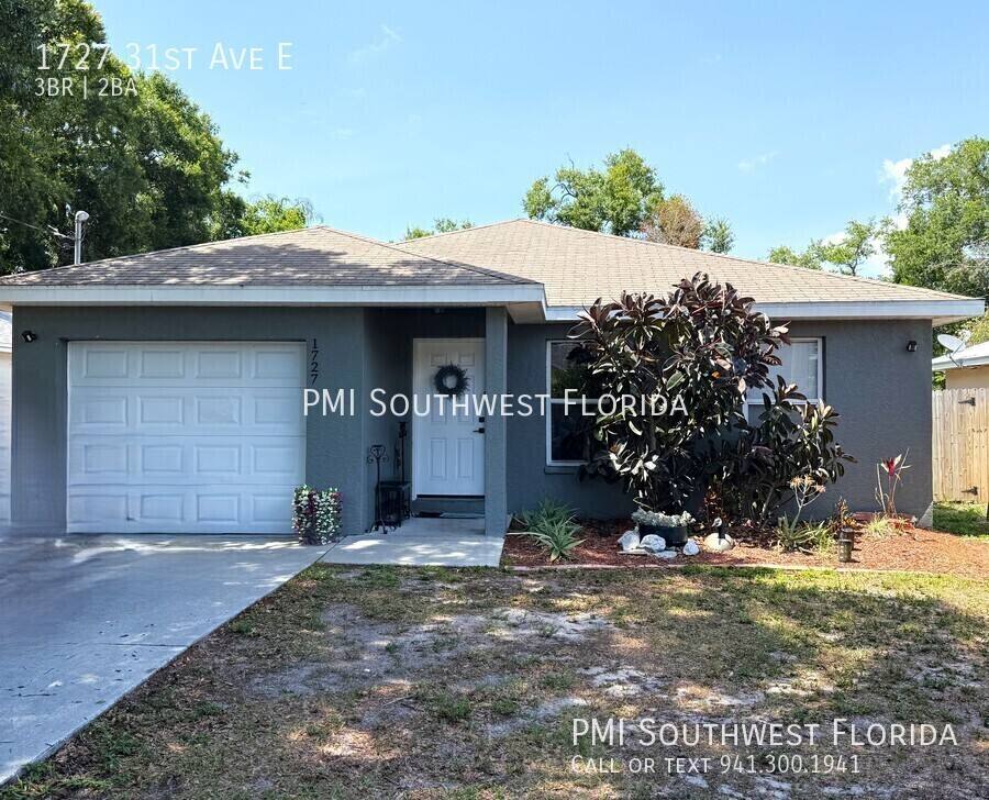 House for rent at 1727 31st Ave E, Bradenton, FL 34208