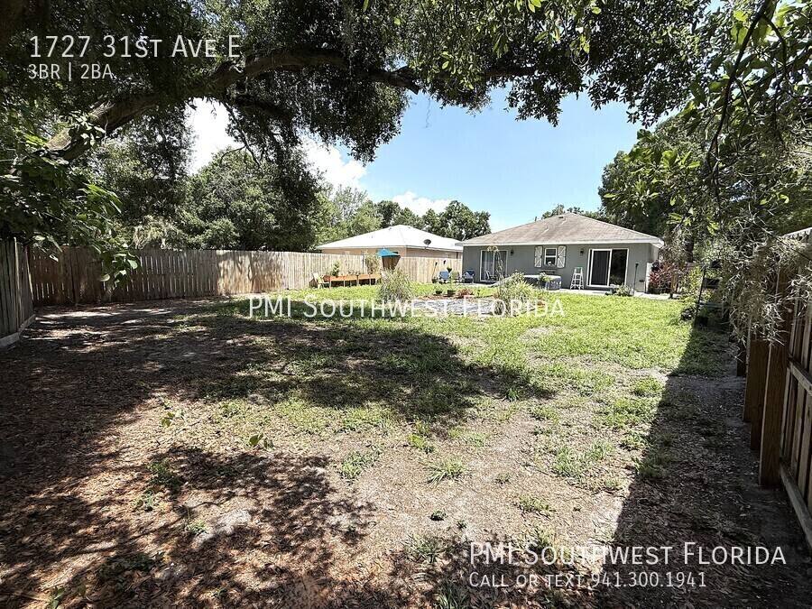 House for rent at 1727 31st Ave E, Bradenton, FL 34208