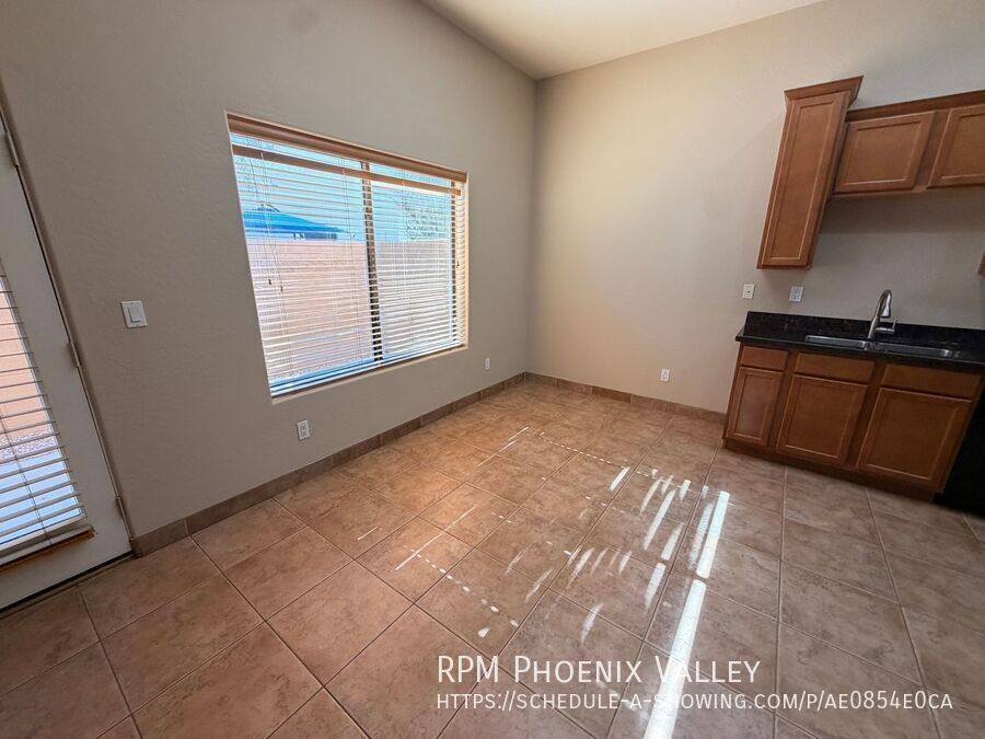 Apartment for rent at 897 E Roma Ave #3, Phoenix, AZ 85014