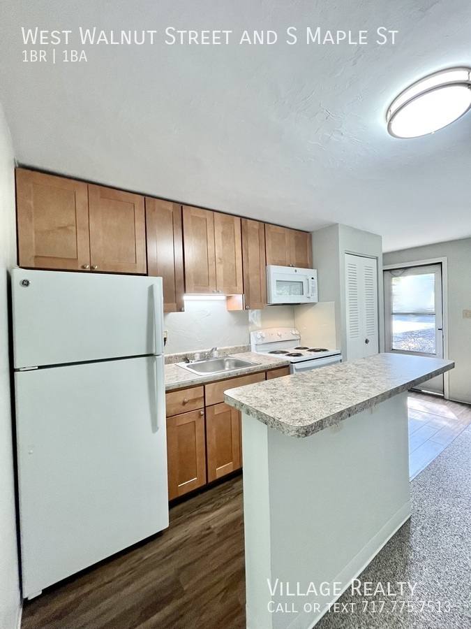 Apartment for rent at 76 W Walnut St #B, Dallastown, PA 17313