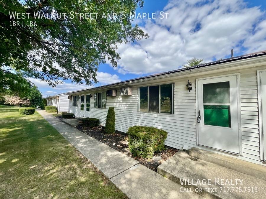 Apartment for rent at 76 W Walnut St #B, Dallastown, PA 17313