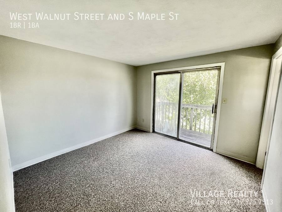 Apartment for rent at 76 W Walnut St #B, Dallastown, PA 17313
