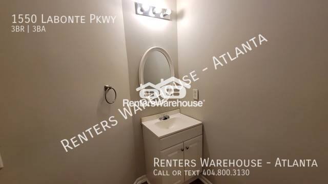 Townhouse for rent at 1550 Labonte Parkway, McDonough, GA 30253