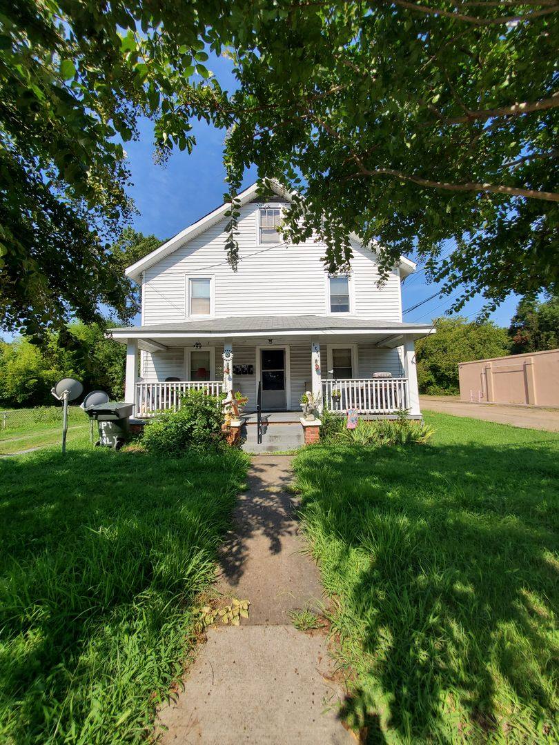 Apartment for rent at 1261 N King St #A, Hampton, VA 23669