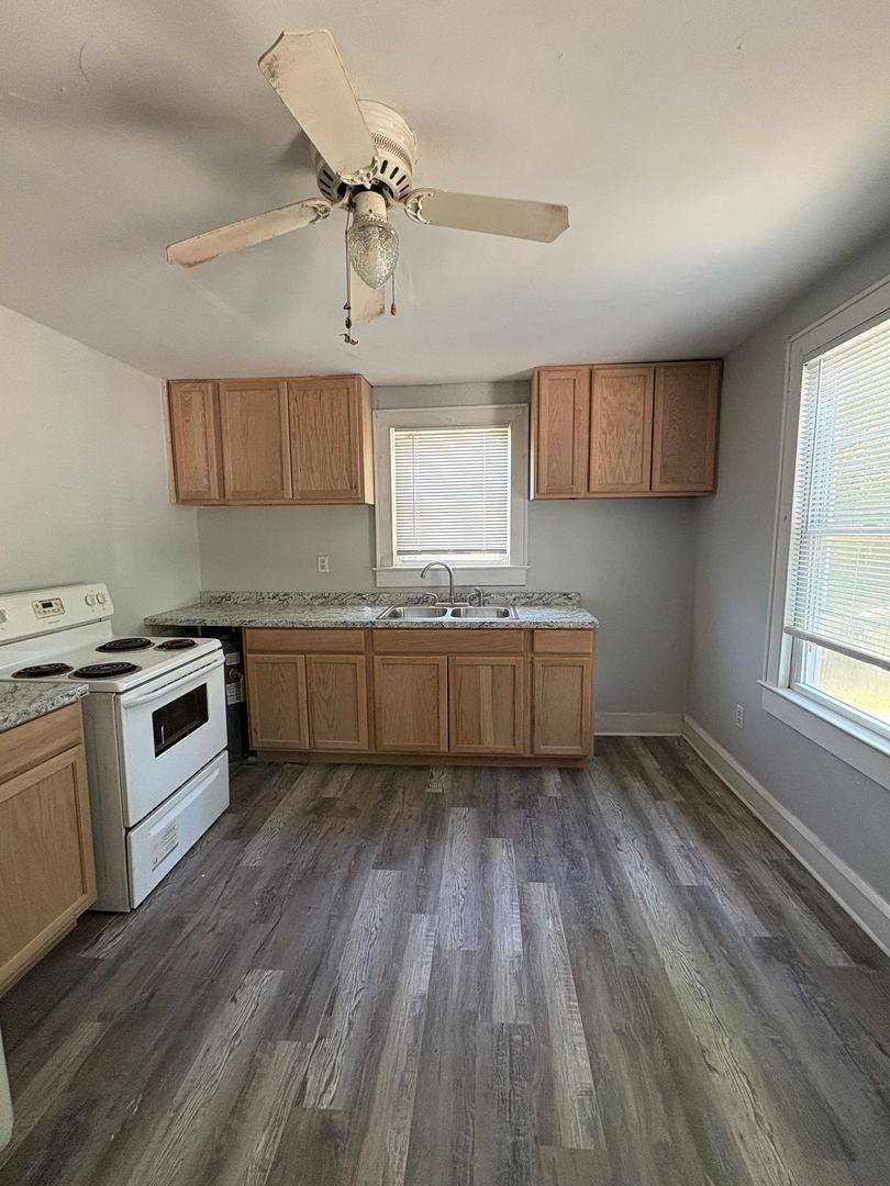 Apartment for rent at 1261 N King St #A, Hampton, VA 23669