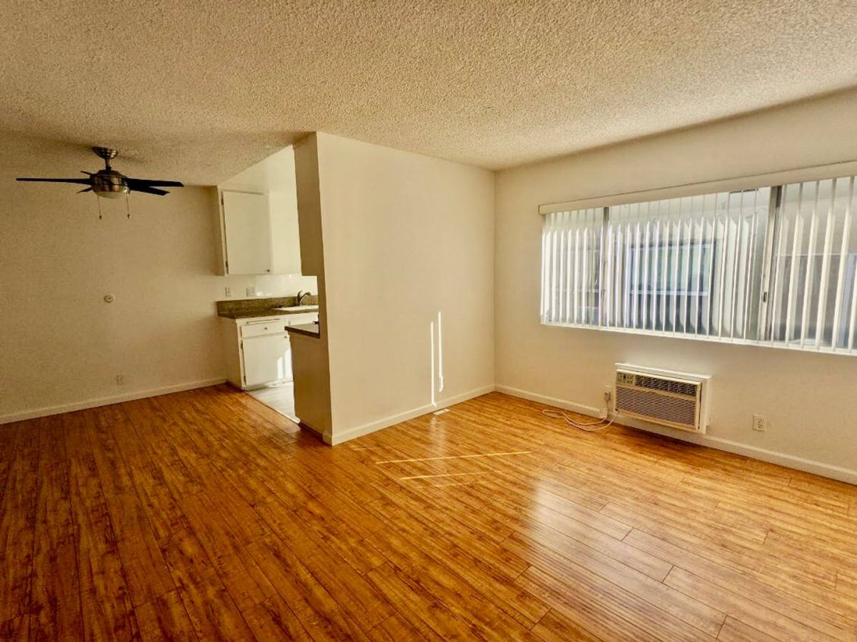 Apartment for rent at 1539 N Bronson Ave, Los Angeles, CA 90028