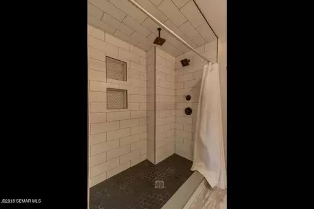 Apartment for rent at 102 1 2 N Main St, Stewartville, MN 55976