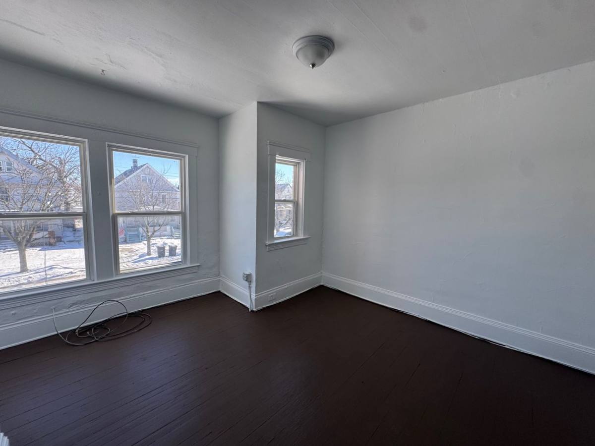 Apartment for rent at 3300 W 98 St, Cleveland, OH 44102