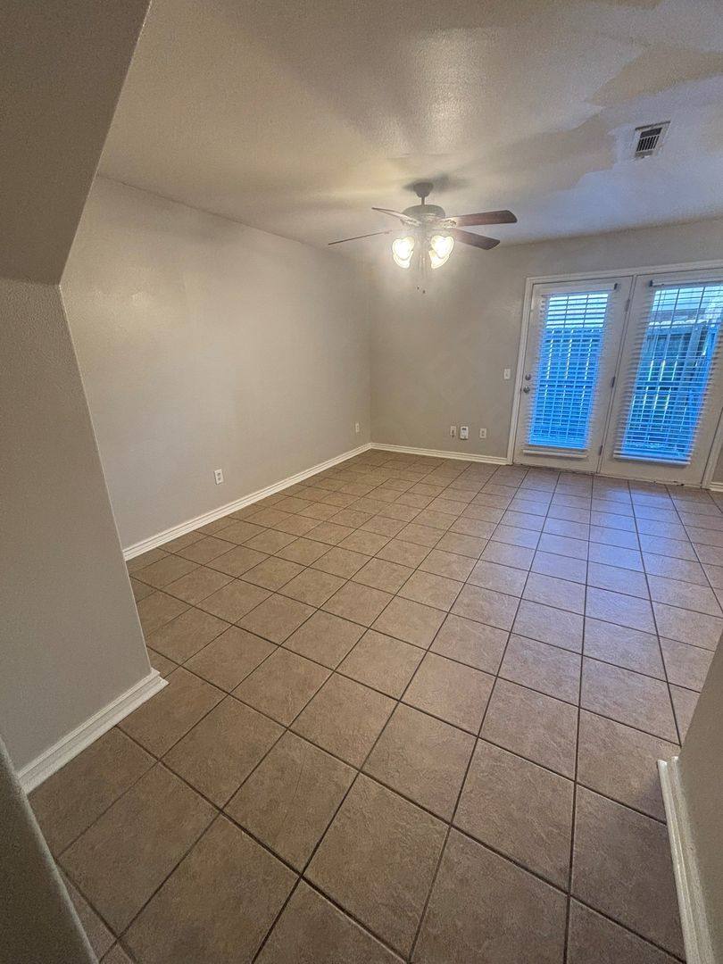 Townhouse for rent at 12284 Rambling Rose Way, Farmington, AR 72730