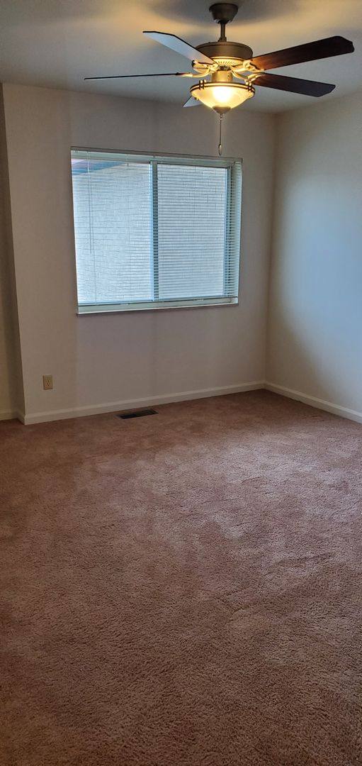 Apartment for rent at 11515 Gravois Rd, Saint Louis, MO 63126