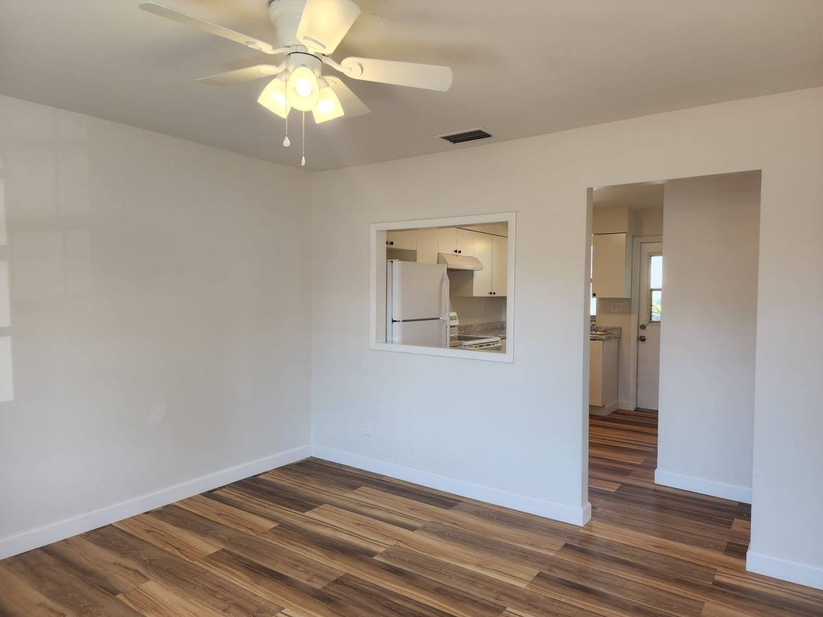 Apartment for rent at 1609 56th St S, Saint Petersburg, FL 33707