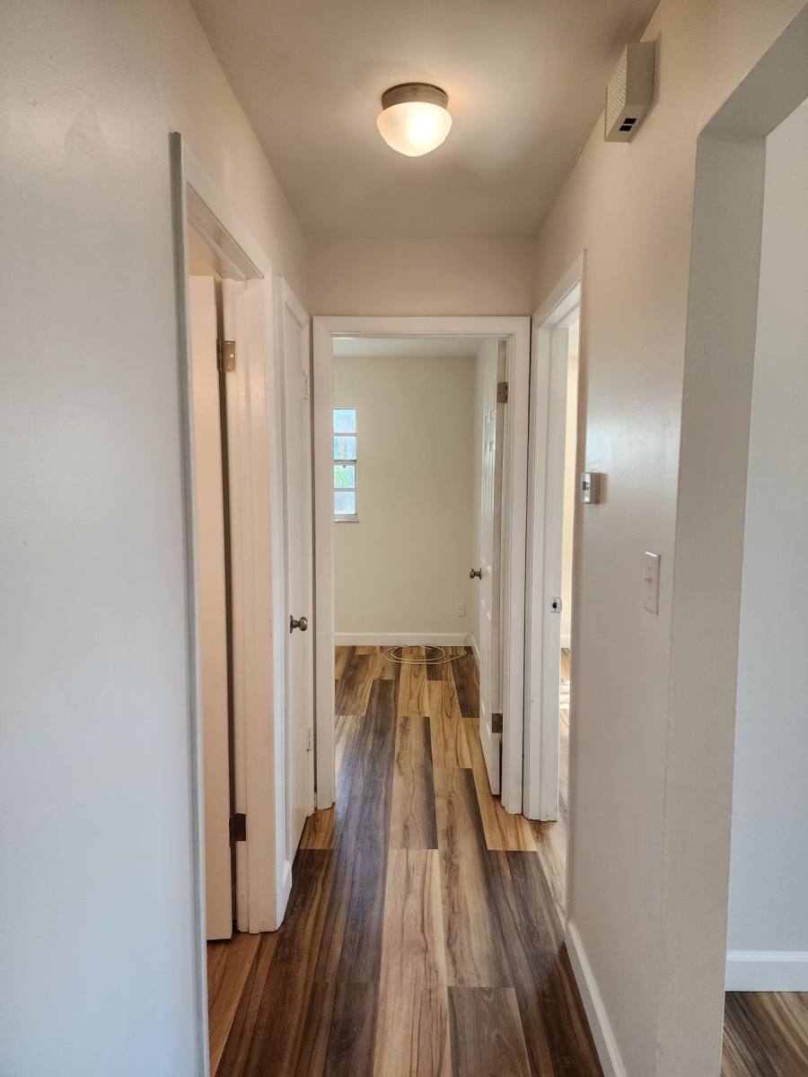 Apartment for rent at 1609 56th St S, Saint Petersburg, FL 33707