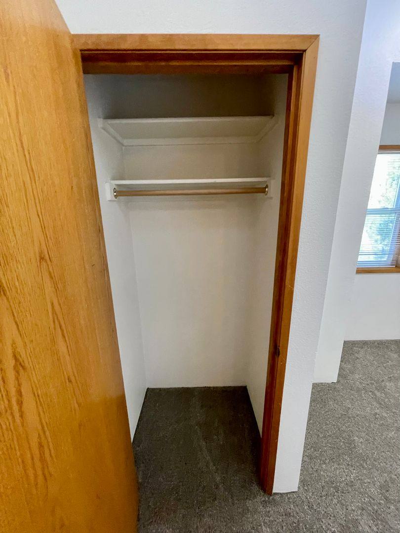 Apartment for rent at 5631 N Hills Dr, Klamath Falls, OR 97603