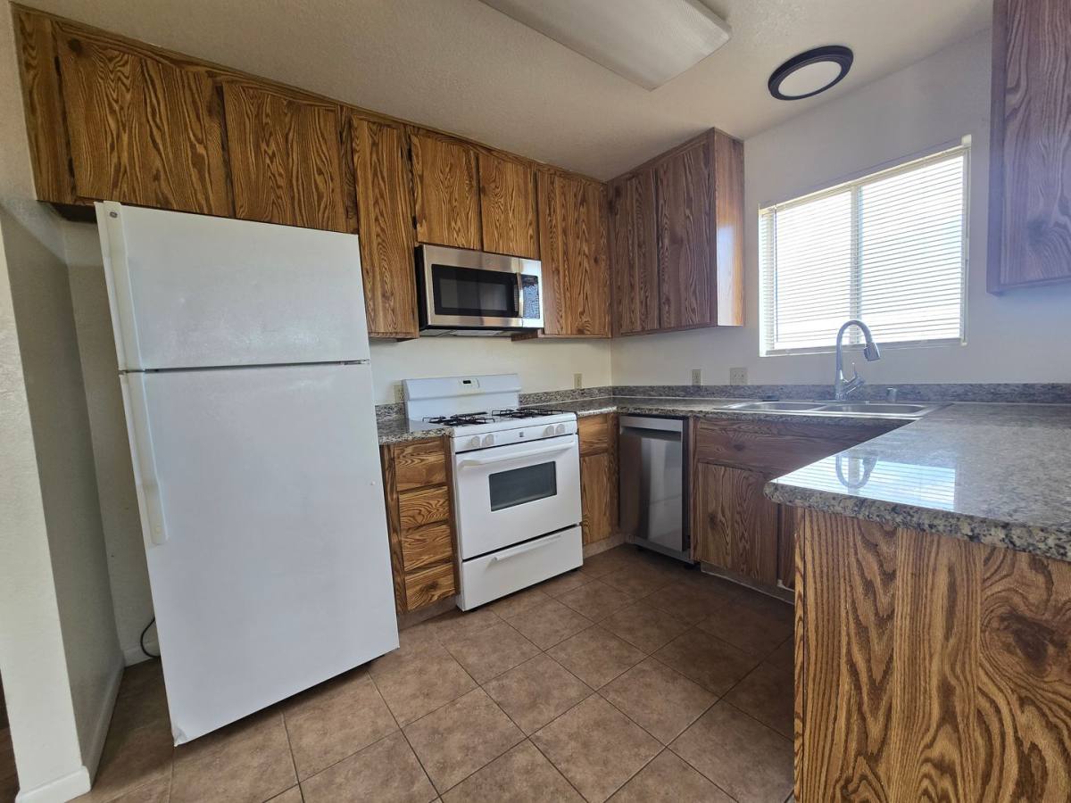Apartment for rent at 1332 N El Prado St, Ridgecrest, CA 93555