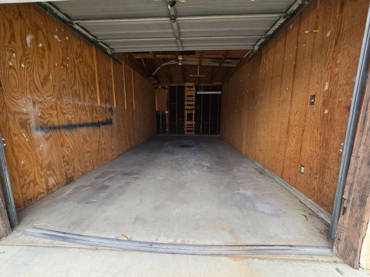 Apartment for rent at 1332 N El Prado St, Ridgecrest, CA 93555