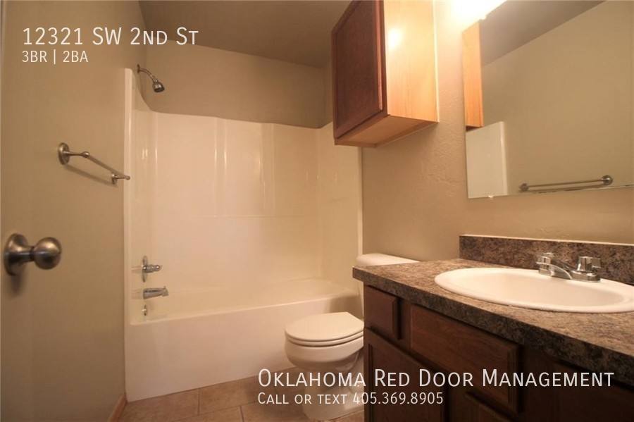 House for rent at 12321 SW 2nd St, Yukon, OK 73099