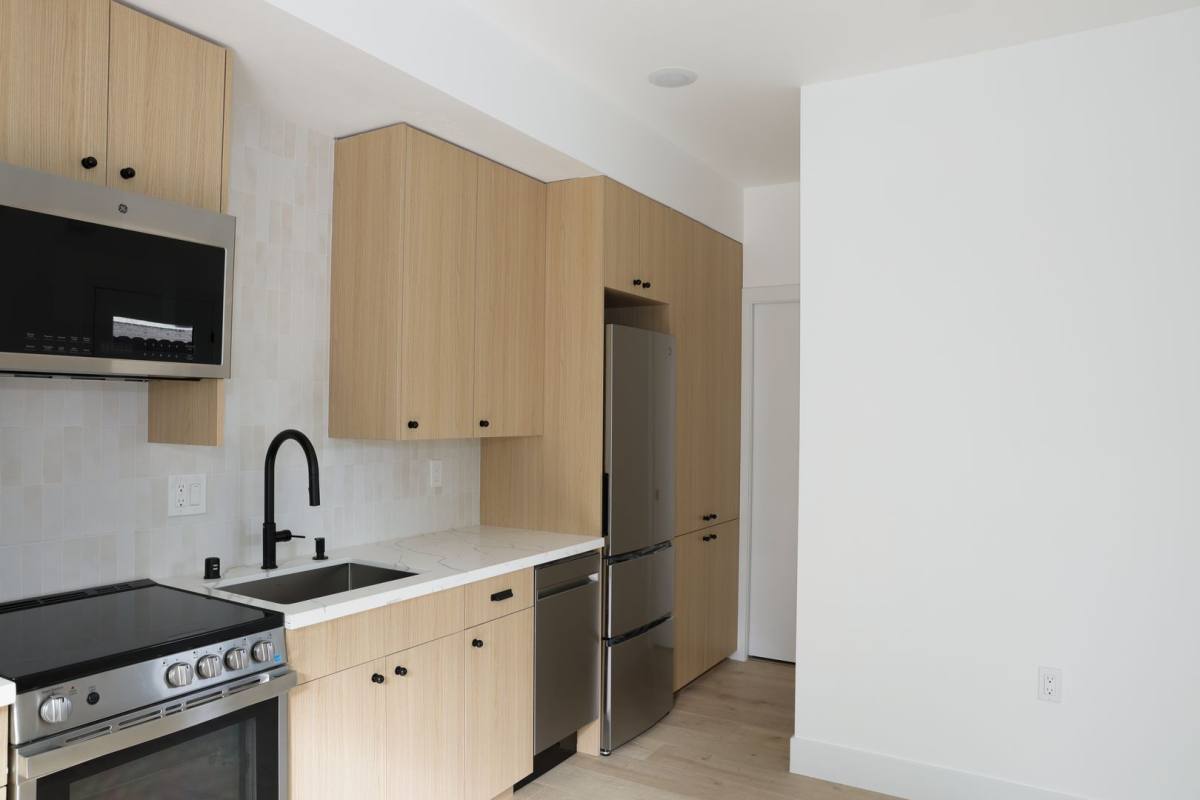 Apartment for rent at 1514-1516-1518-1520 Solons Alley, Sacramento, CA 95811