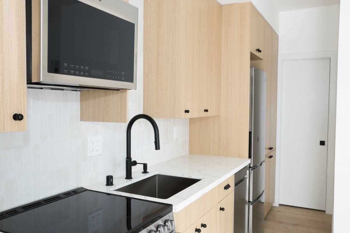 Apartment for rent at 1514-1516-1518-1520 Solons Alley, Sacramento, CA 95811
