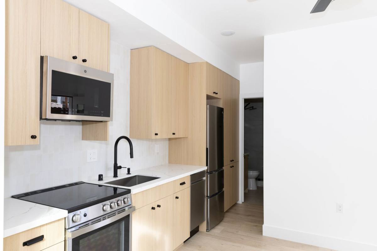 Apartment for rent at 1514-1516-1518-1520 Solons Alley, Sacramento, CA 95811