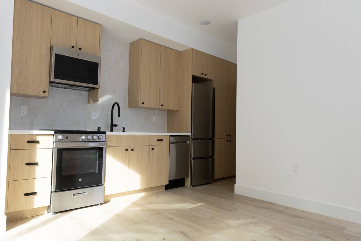 Apartment for rent at 1514-1516-1518-1520 Solons Alley, Sacramento, CA 95811