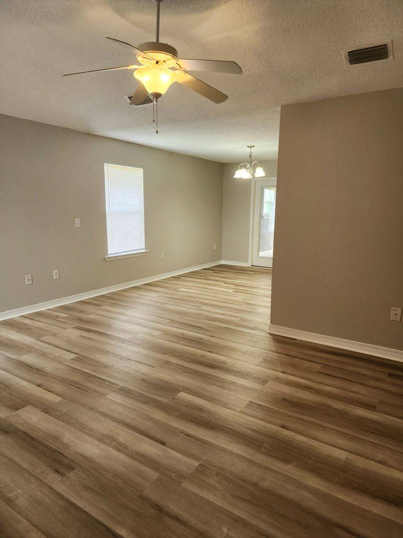 House for rent at 1732 Abbey Loop, Foley, AL 36535