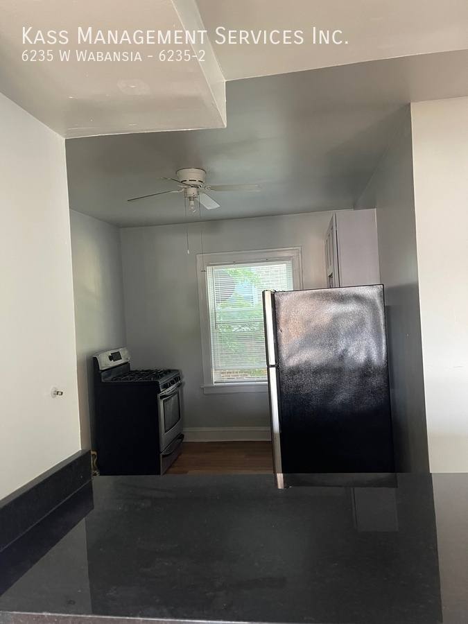 Apartment for rent at 6235 W Wabansia #2, Chicago, IL 60639