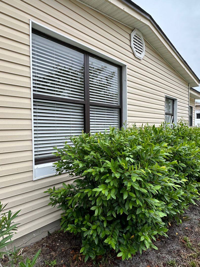 House for rent at 2337 Greenwood St, Deltona, FL 32738