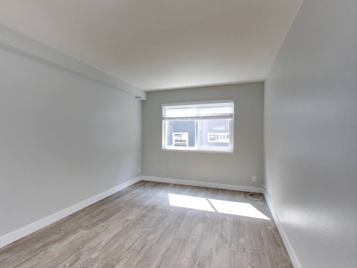 Apartment for rent at 41 Moss Ave #103, Oakland, CA 94610